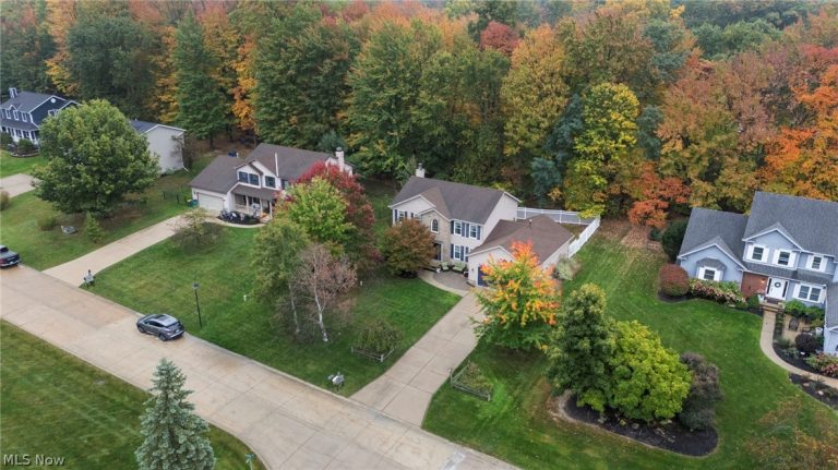 9680 Alder Court, Concord Twp, OH - Photo 5