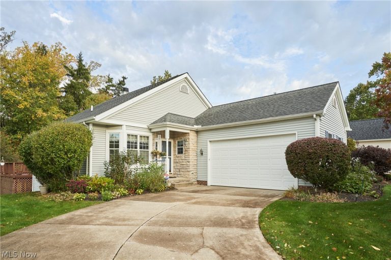 8688 Parkside Drive, Northfield, OH, 44067
