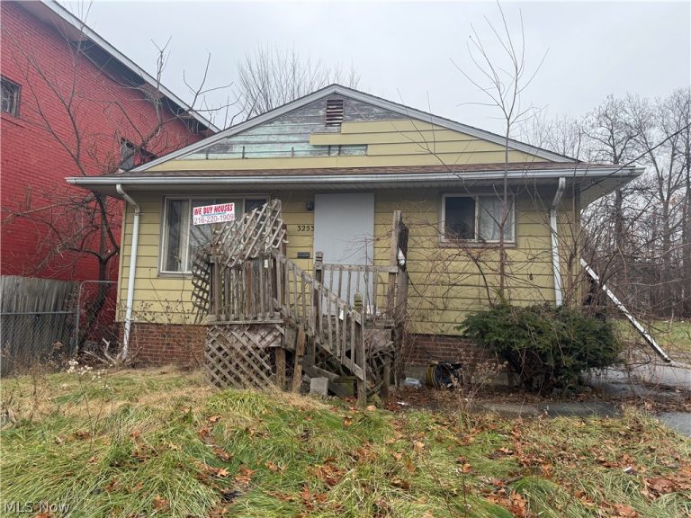 3253 143rd Street, Cleveland, OH, 44120