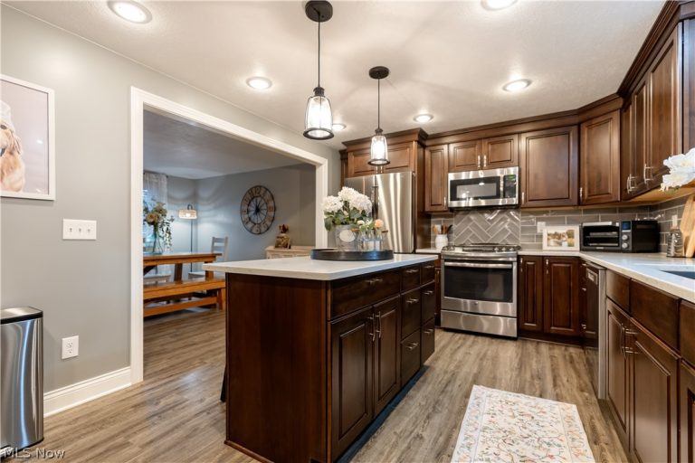 631 Summerdale Avenue, Massillon, OH - Photo 8