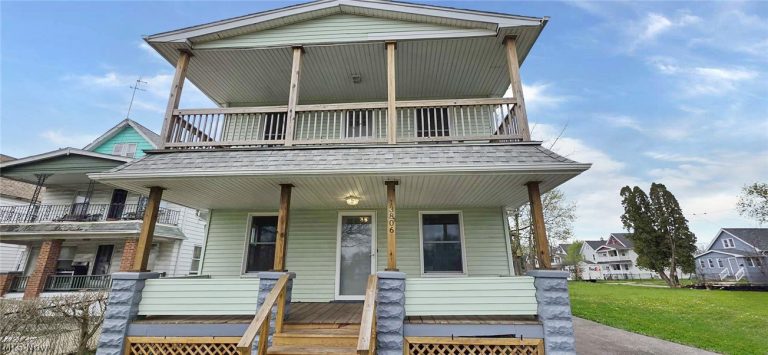 13806 Harvard Avenue, Cleveland, OH, 44105
