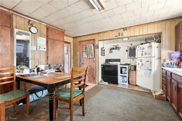 2965 River Road, Zanesville, OH - Photo 5