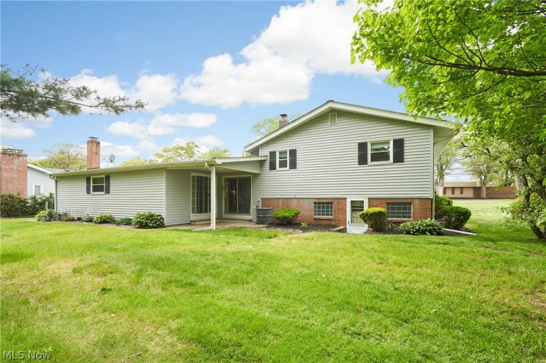 1641 Jackson Street, Painesville Twp, OH - Photo 2