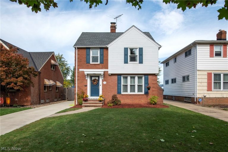 16908 Laverne Avenue, Cleveland, OH, 44135