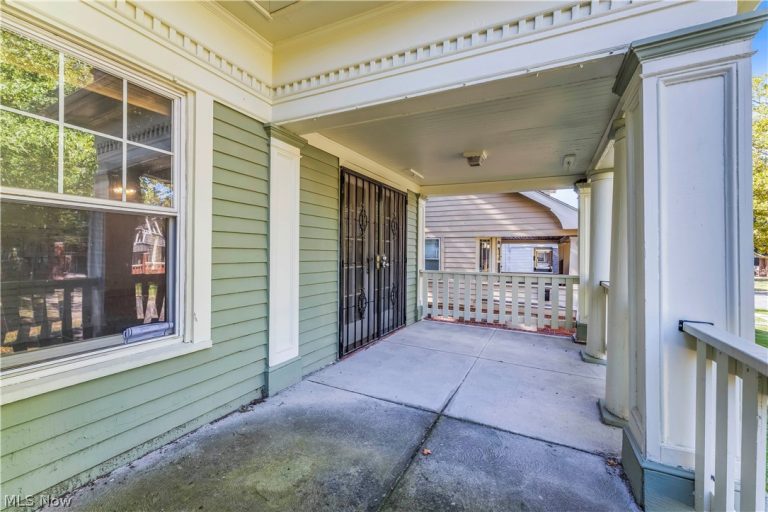 3430 Beechwood Avenue #1/DN, Cleveland Heights, OH - Photo 3
