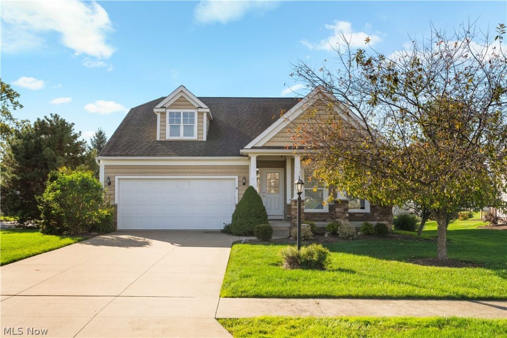 6617 Harness Circle, Canton, OH