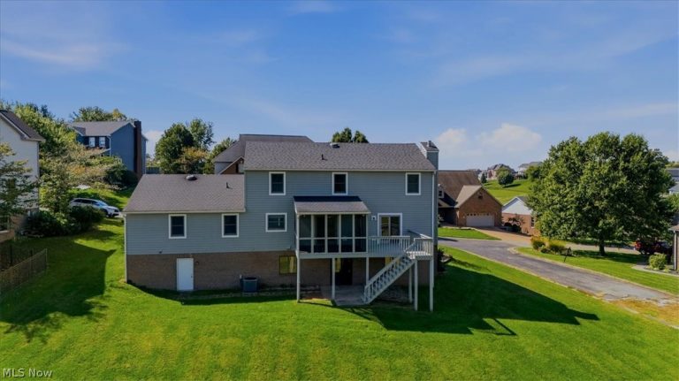 22 Westwood Drive, Parkersburg, WV - Photo 5
