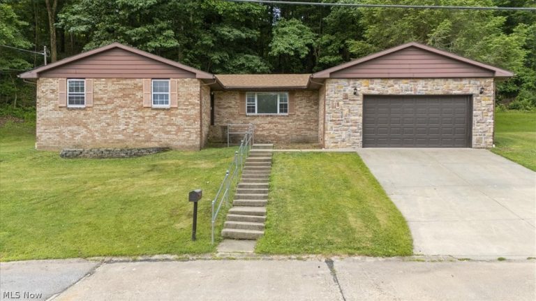404 Wildwood Drive, Parkersburg, WV, 26101