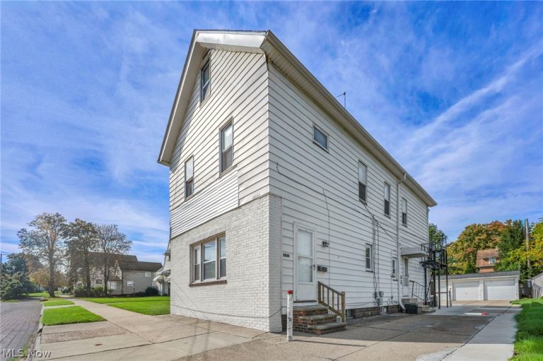4444 51st Street, Cleveland, OH - Photo 2
