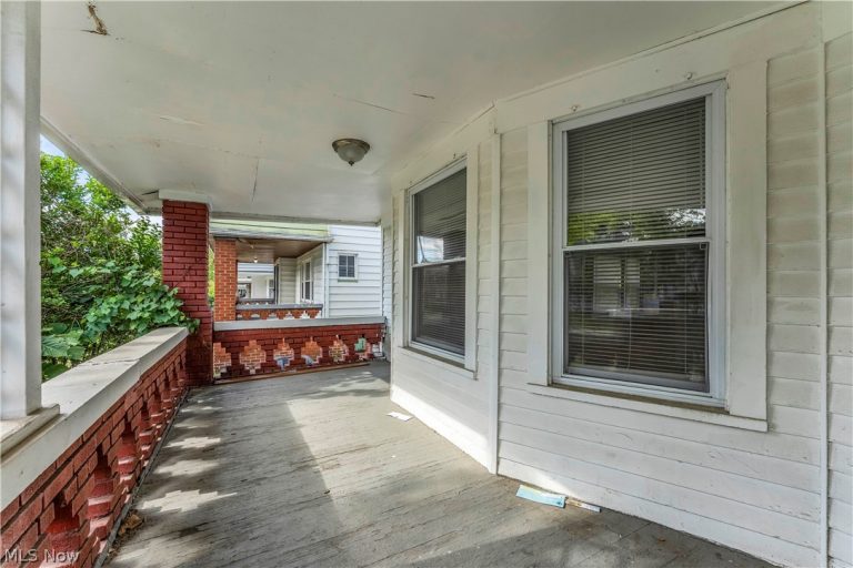 3652 153rd Street #1/DN, Cleveland, OH - Photo 3