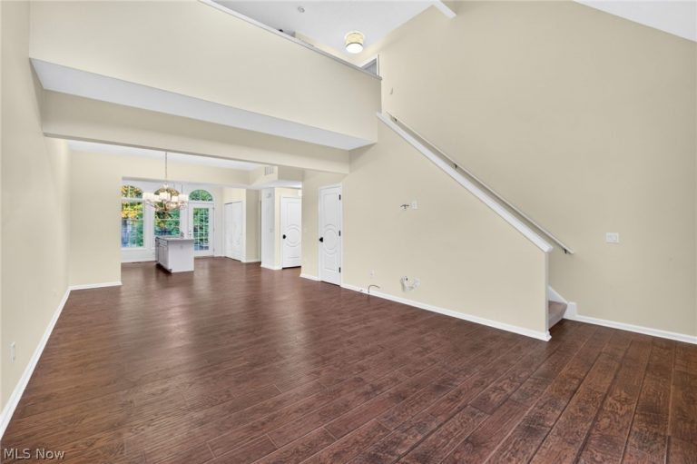 2084 Jennifer Street, Akron, OH - Photo 3