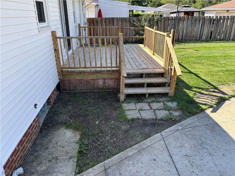 79 WILLARD Avenue, Bedford, OH - Photo 6