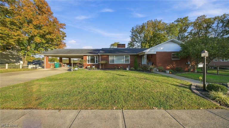 3304 Cadillac Drive, Parkersburg, WV, 26104