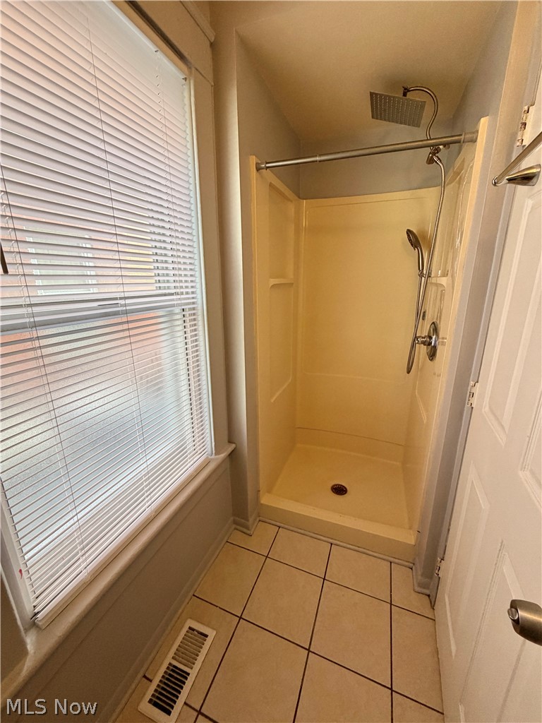 723 Mason Street #1, Niles, OH - Photo 5