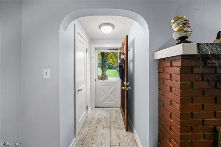 222 Stevens Street, Ravenna, OH - Photo 4