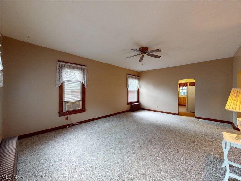 320 Ontario Street, Akron, OH - Photo 2