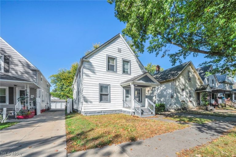 3658 55th Street, Cleveland, OH - Photo 4