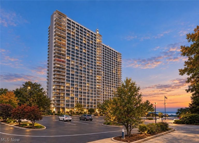12700 Lake Avenue #411, Lakewood, OH, 44107