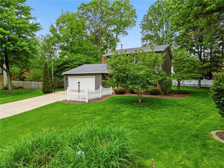 2617 Northam Circle, North Canton, OH - Photo 5
