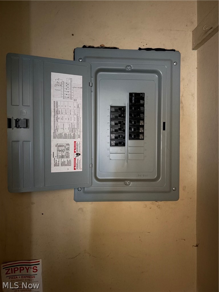 1676 Delia Avenue, Akron, OH - Photo 5