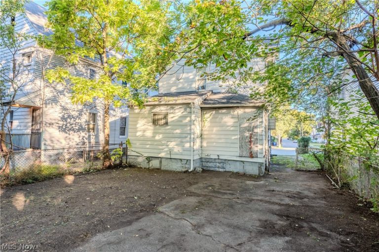 11314 Orville Avenue, Cleveland, OH - Photo 6