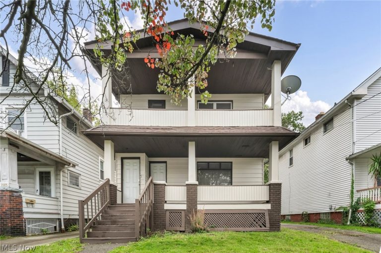 1919 Treadway Avenue, Cleveland, OH, 44109