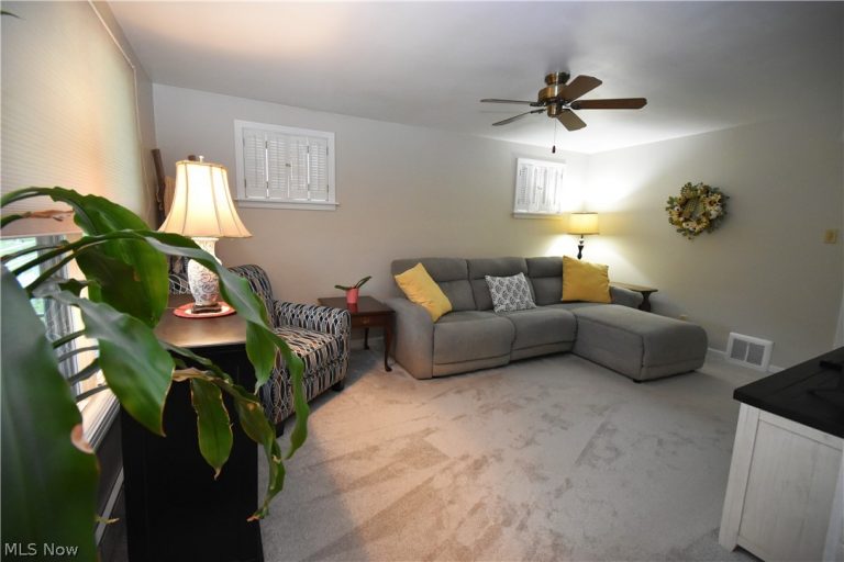 1576 Wakefield Avenue, Poland, OH - Photo 6