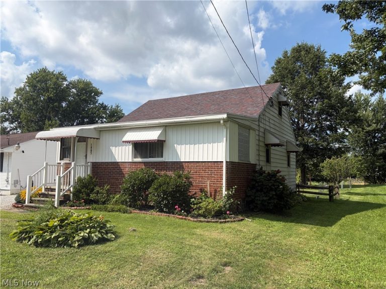 1805 Ronald Road, Akron, OH - Photo 6