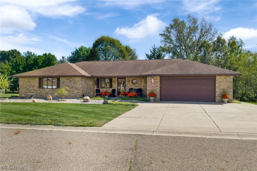 2433 Fontana Street, Massillon, OH
