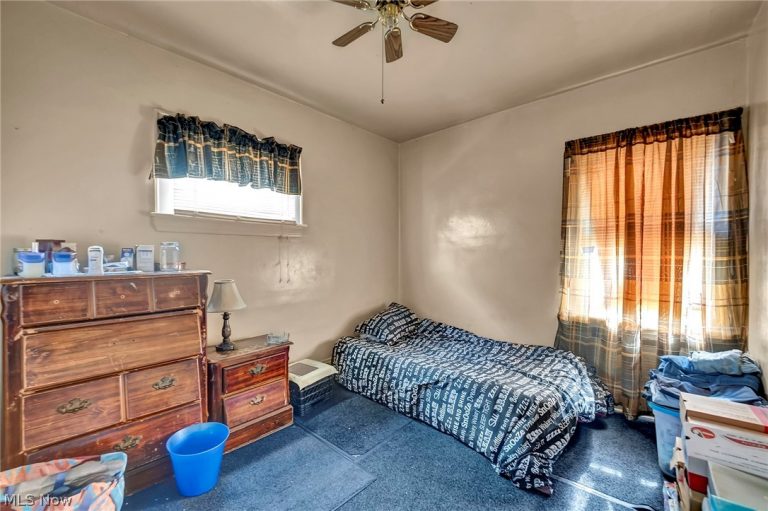 11908 Parkhill Avenue, Cleveland, OH - Photo 5