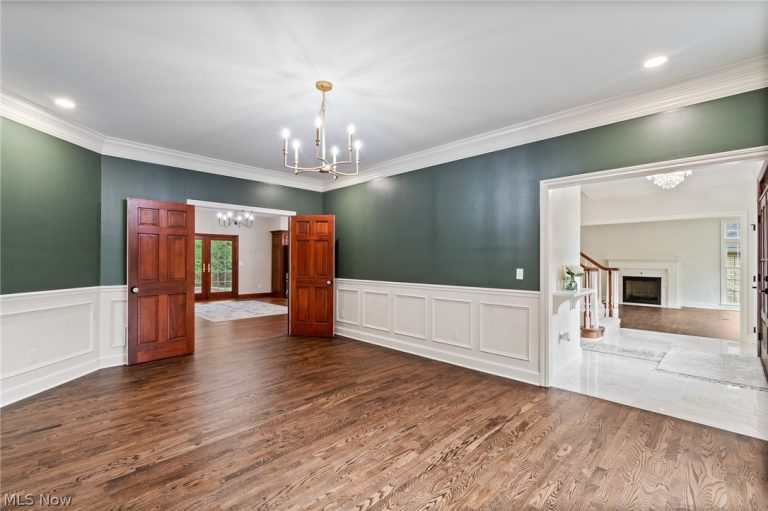 834 Eaton Park Lane, Akron, OH - Photo 6