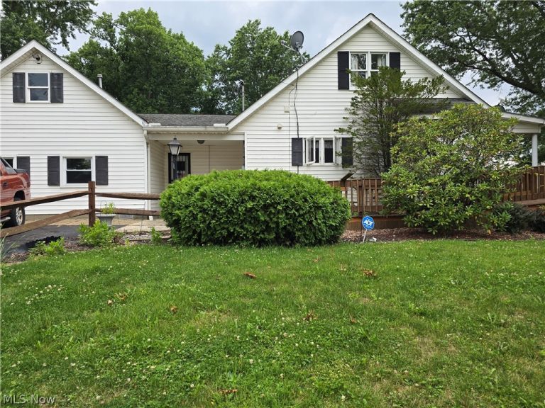 1472 Northeast Avenue, Tallmadge, OH - Photo 3