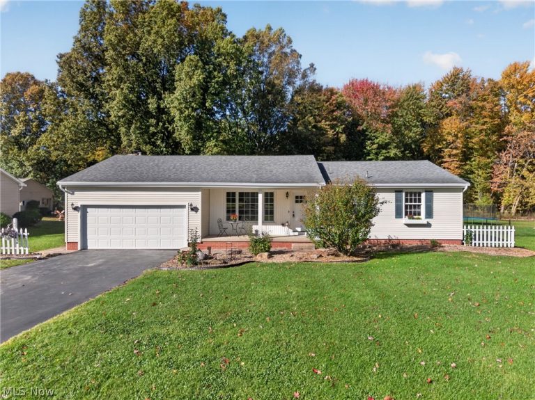 6092 Chidester Drive, Canfield, OH, 44406