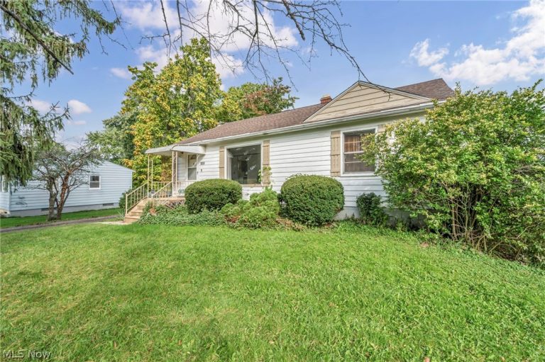 3965 Grafton Road, Brunswick, OH - Photo 4