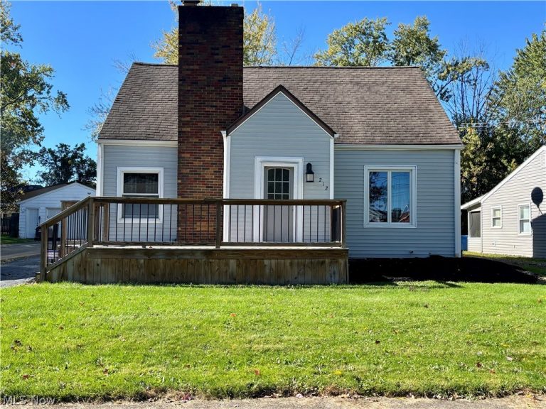 212 Ohio Avenue, Niles, OH, 44446