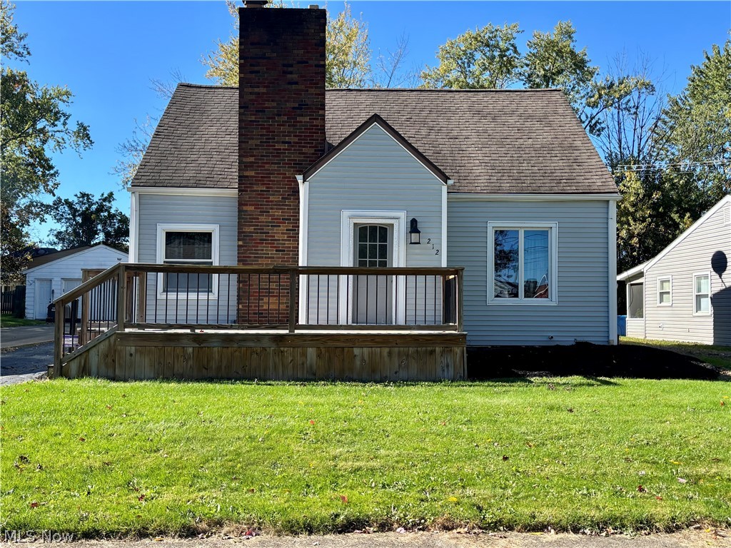 212 Ohio Avenue, Niles, OH