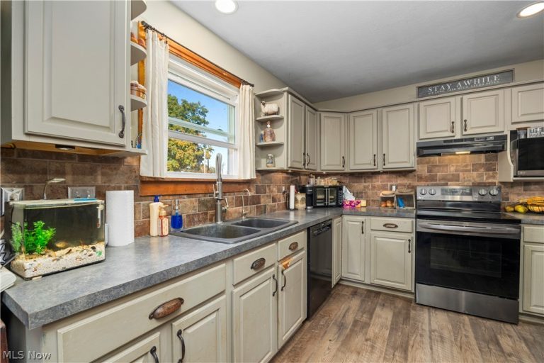 10300 Congress Road, West Salem, OH - Photo 6