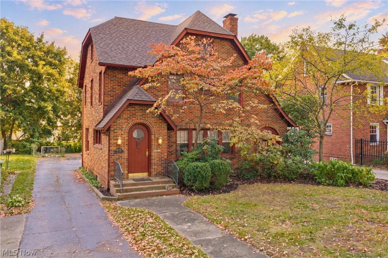 415 Greenwood Avenue, Akron, OH, 44320