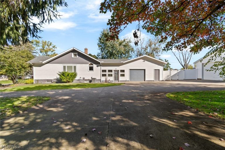 664 Scott Place, Massillon, OH - Photo 2