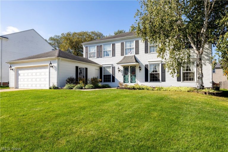 17880 Inlet Drive, Strongsville, OH, 44136
