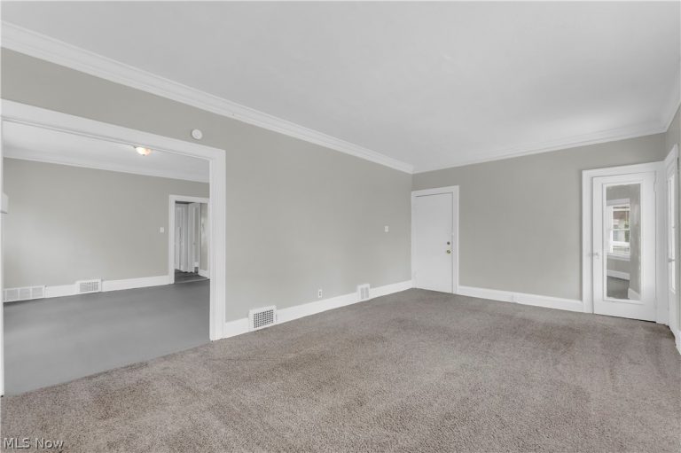3652 153rd Street #2/UP, Cleveland, OH - Photo 3
