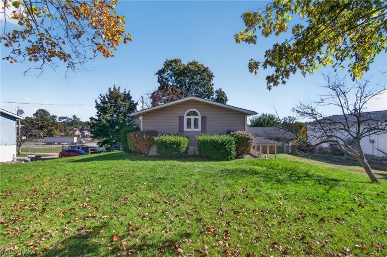 410 Mckinley Avenue, Carrollton, OH - Photo 5