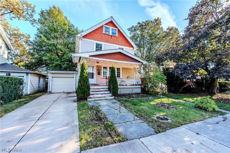 2177 Warren Road, Lakewood, OH - Photo 2