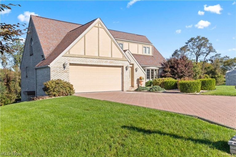 229 Harmony Drive, Steubenville, OH - Photo 4