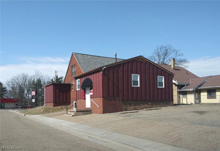 4100 Cleveland Avenue, Canton, OH - Photo 3