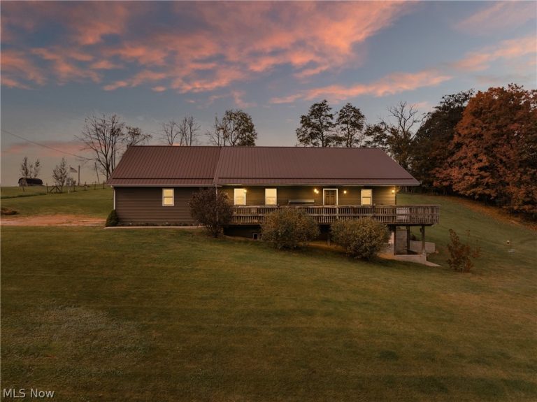 70550 Crescent Road, St Clairsville, OH, 43950
