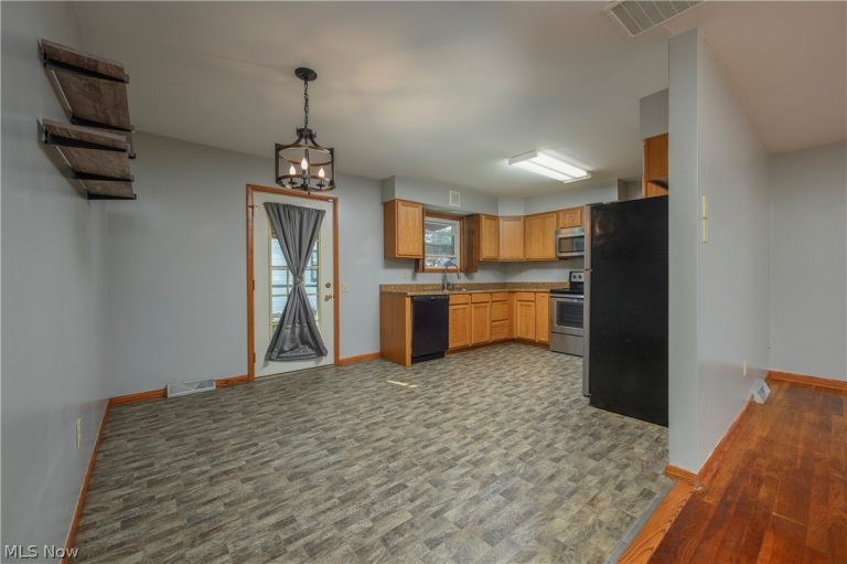 804 4th Street, New Philadelphia, OH - Photo 8