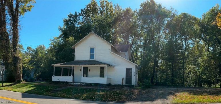 207 Main Street, Warsaw, OH, 43844