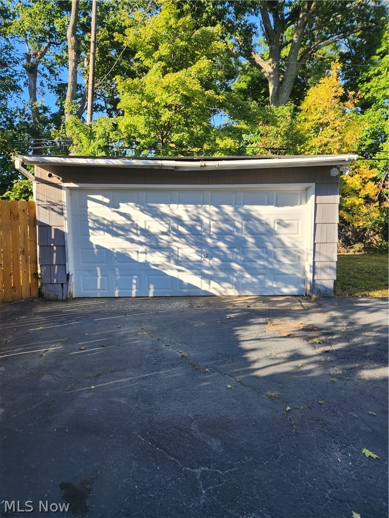 3323 Dellwood Road, Cleveland Heights, OH - Photo 4