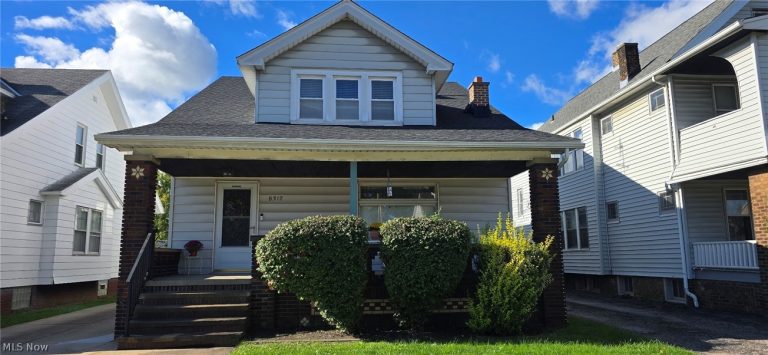 8312 Garfield Boulevard, Garfield Heights, OH, 44125